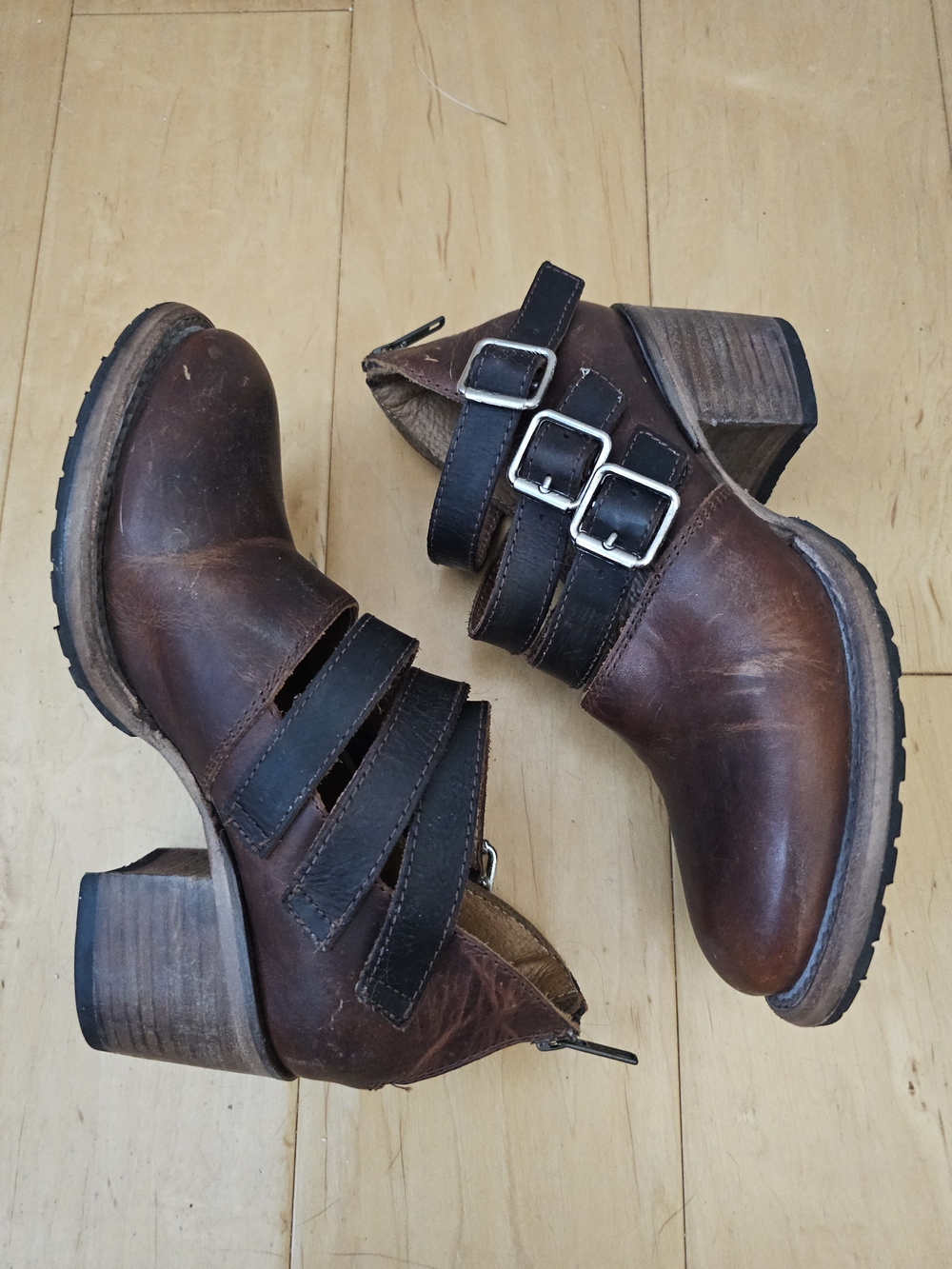 Freebird by Steven Dawson Booties Brown Distressed Leather Triple Buckle Boots - Picture 3 of 12